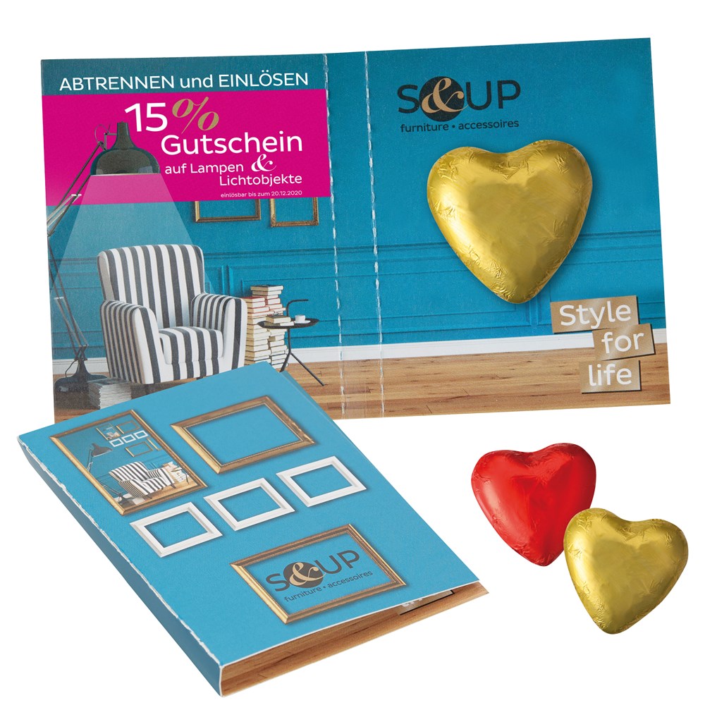 Süßes Briefchen mit Schokoladenherz