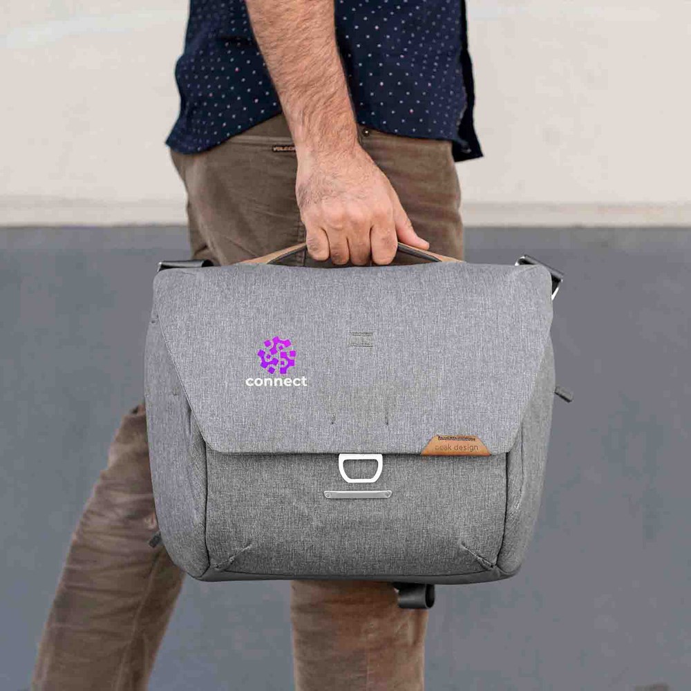 Peak Design Everyday Messenger 13L