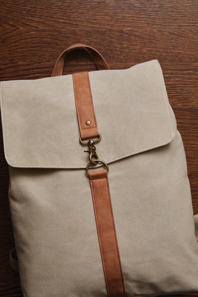 VINGA Bosler Rucksack aus GRS recyceltem Canvas