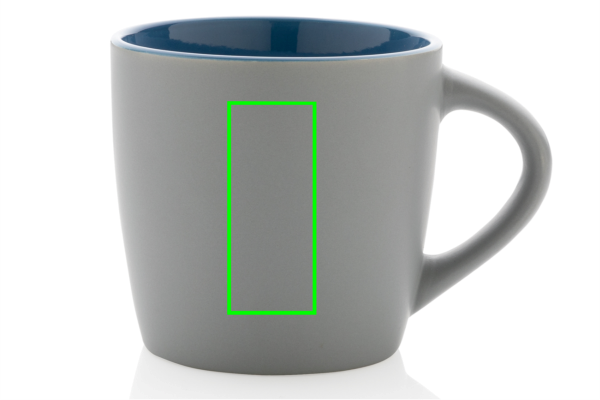 Keramiktasse innen coloriert