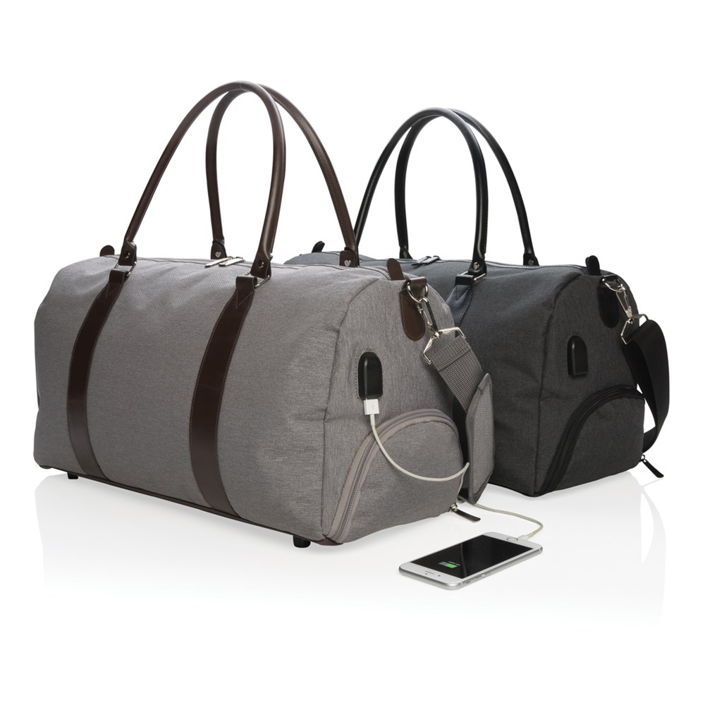 Wochenendtasche mit USB-Ausgang