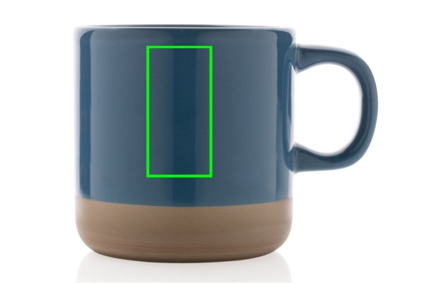 Becher aus glasiertem Keramik