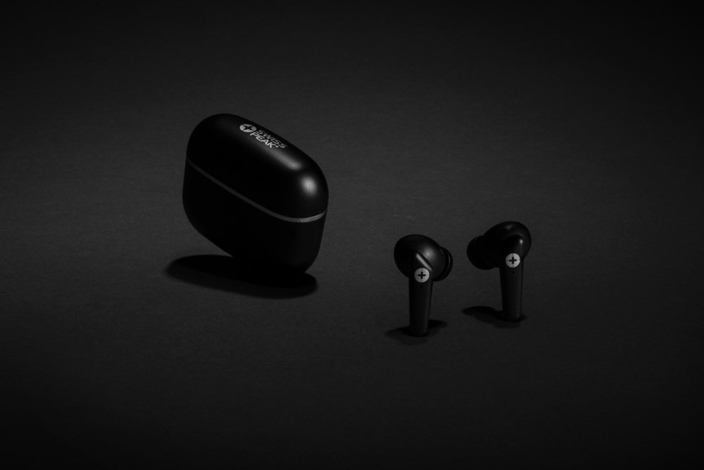 Swiss Peak TWS Earbuds 2.0
